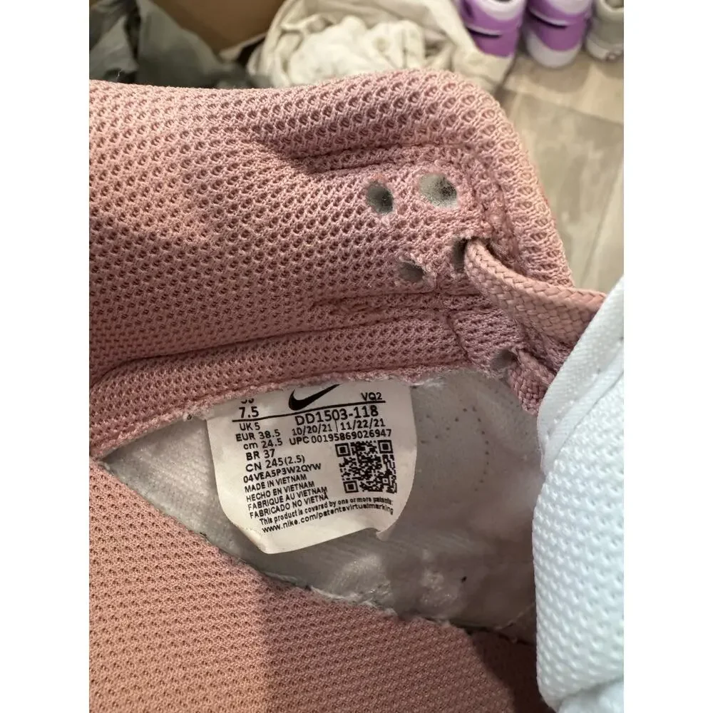 Nike Dunk Low Rose Whisper Sneakers Women’s 7.5 White Dusty Pink DD1503-118